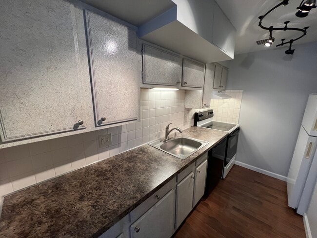 Kitchen - Glen Park