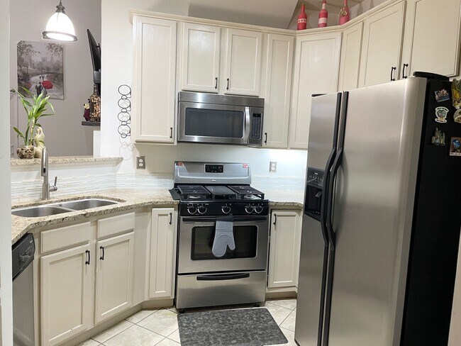 Foto del edificio - 4717 Delta Ridge Ct