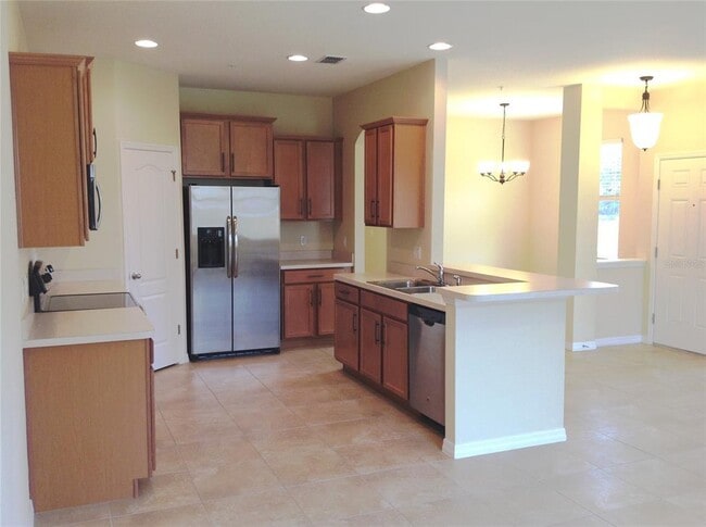 Building Photo - 6532 S Goldenrod Rd