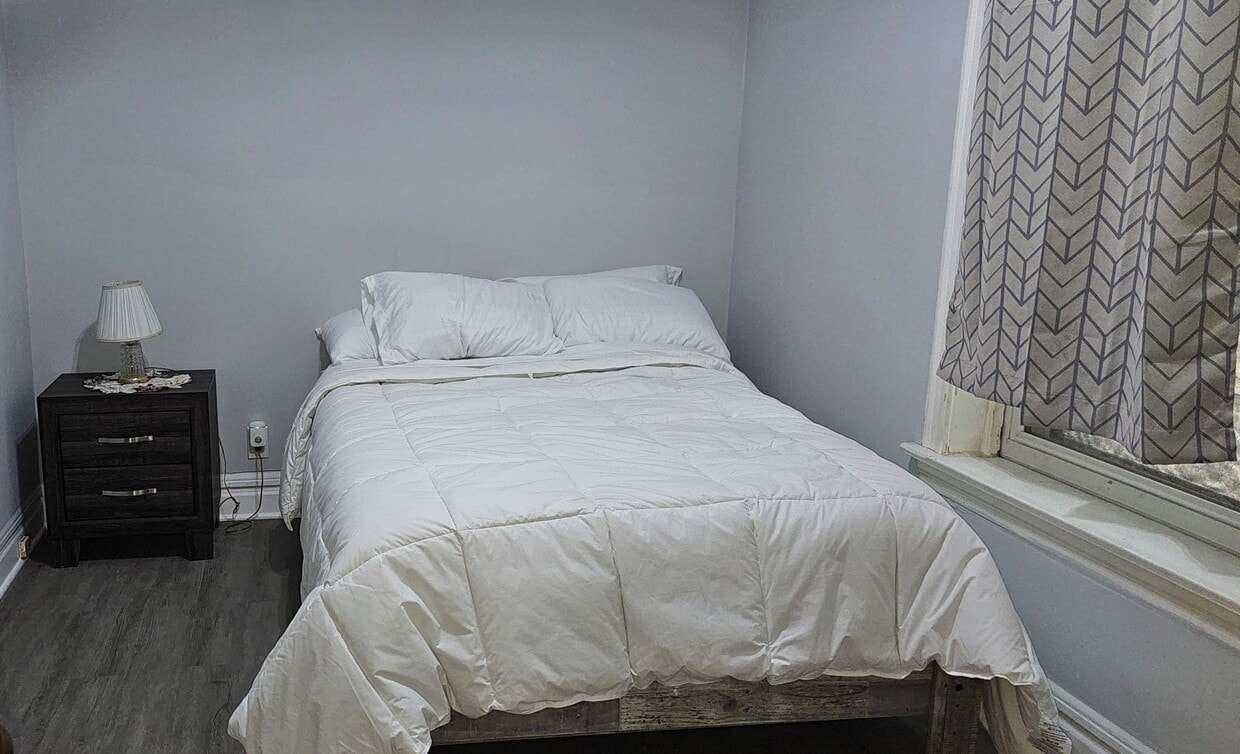 Photo - 7712 S Carpenter St (Chicago, IL)