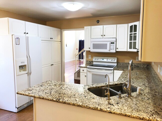 Foto del edificio - 2845 River Birch Dr