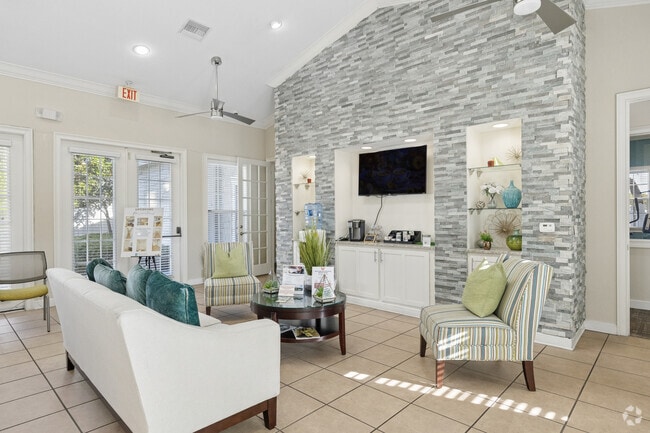 Clubhouse - Riverside Apartments