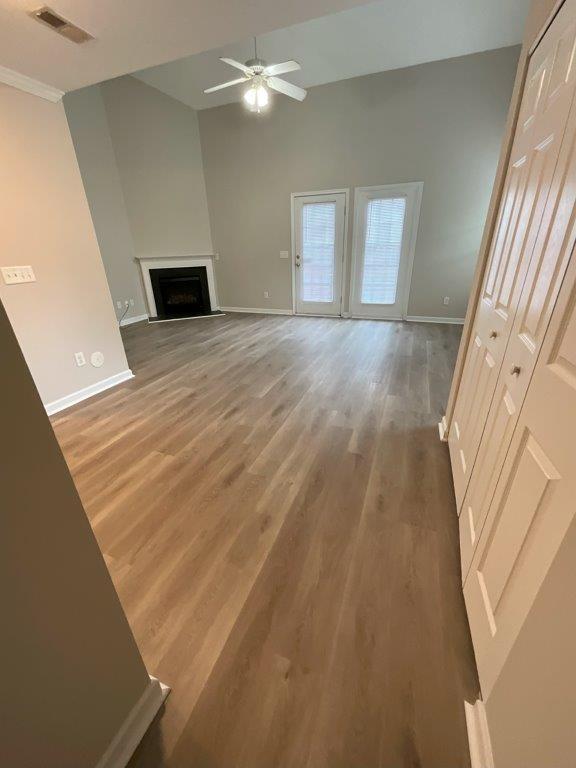 Building Photo - Home for rent with close proximity to tran...