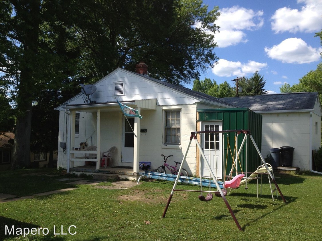 Primary Photo - 2 br, 1 bath House - 305 Riverview Ave