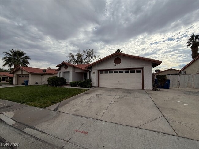 Foto del edificio - 6305 Crosswood Ave