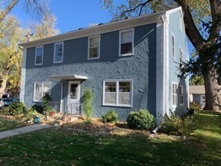 Foto principal - 728 N. Prairie Ave