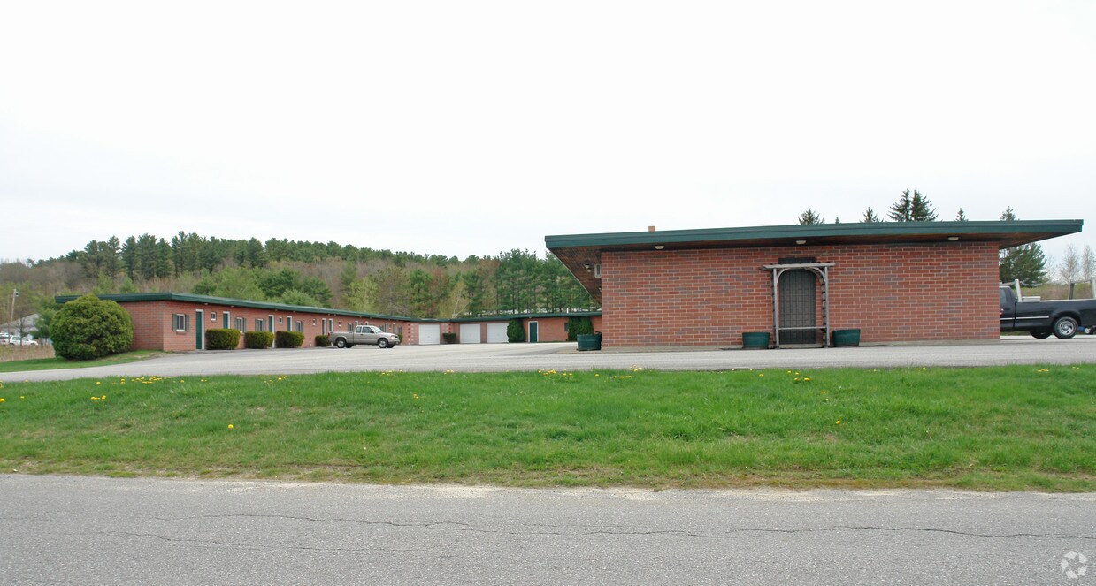 211 B US ROUTE 1, Falmouth, ME 04105 Apartments in Falmouth, ME