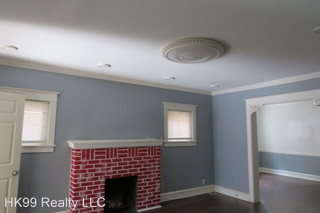 Foto del edificio - 3 br, 1.5 bath House - 7032 Walker St.