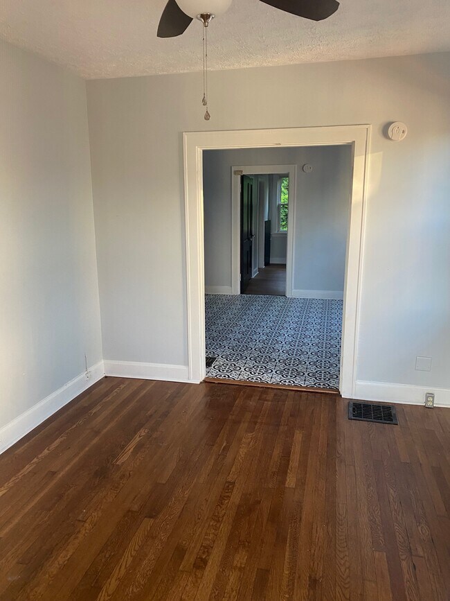 Living Room, Kitchen - 2027 Fairfax Ave