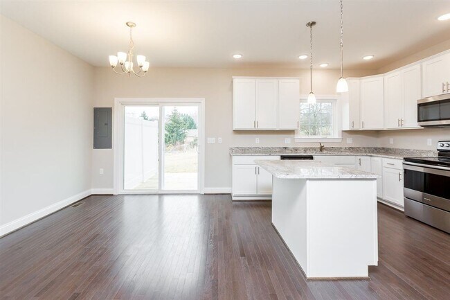 Foto del edificio - Modern Luxury Townhouse