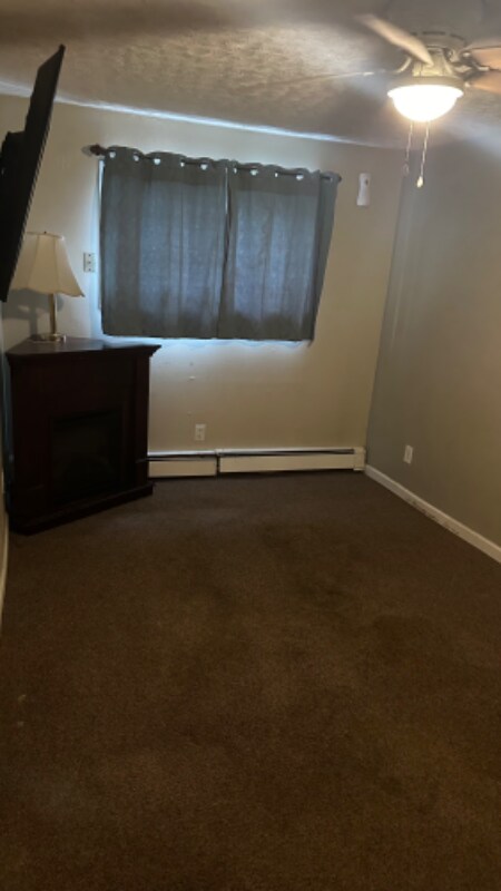 Foto del edificio - 632 11th Ave