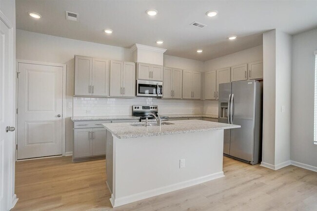 Foto del edificio - Cedar Ridge Townhomes