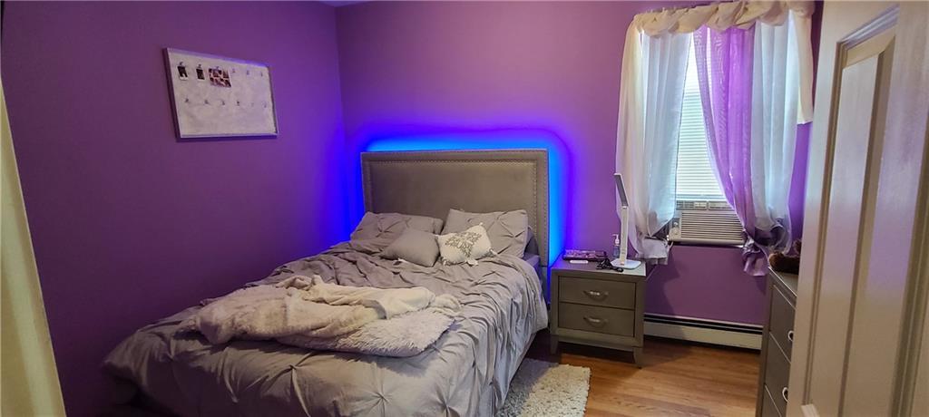 One of the bedroom - 71 Mount Pleasant Ave