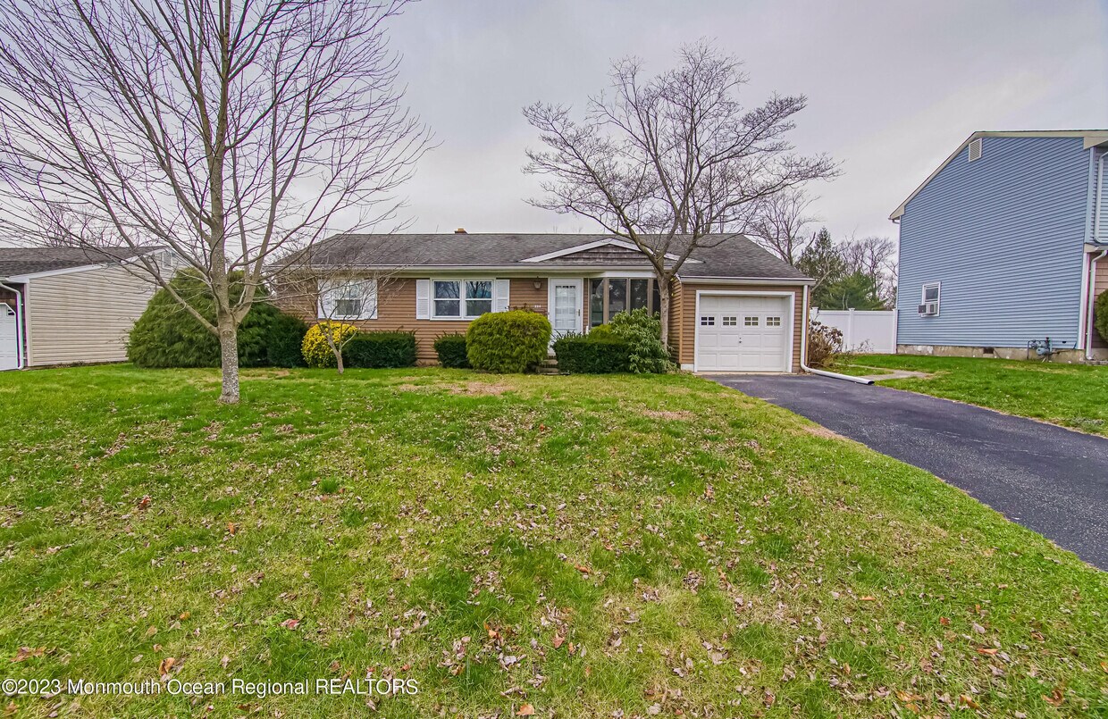 Primary Photo - 226 Lester Rd