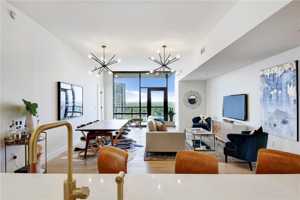 Foto principal - 70 Rainey St
