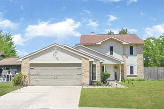 Building Photo - 8031 Summer Pl Dr
