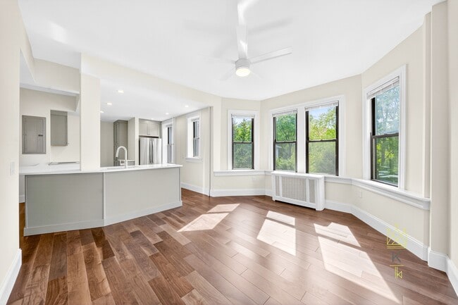 Building Photo - 34 A Park St