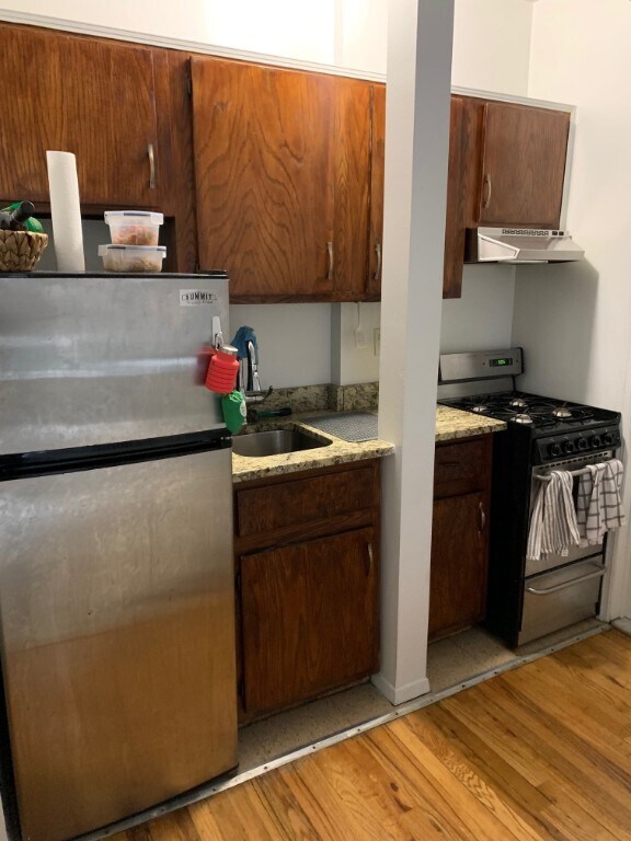 Foto principal - 605 W 112th St