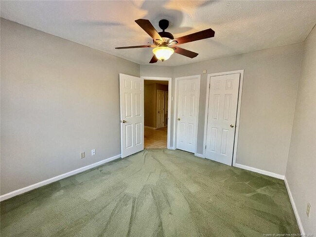 Building Photo - 6724 Willowbrook Dr