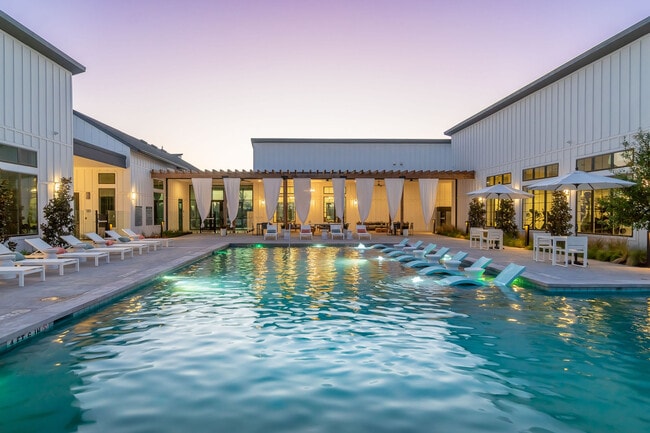 The Chloe apartments — community photo - The Chloe