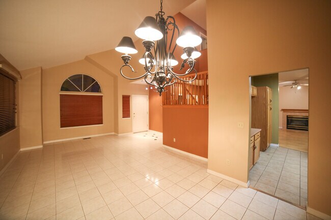 Foto del edificio - 3964 Glenview Terrace