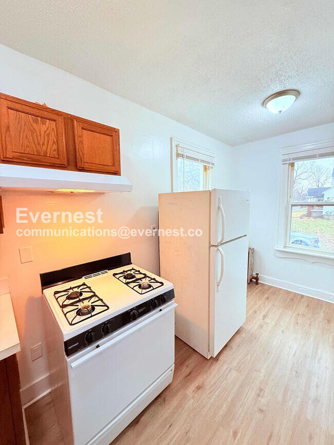 Foto del edificio - 8000 Pilgrim St