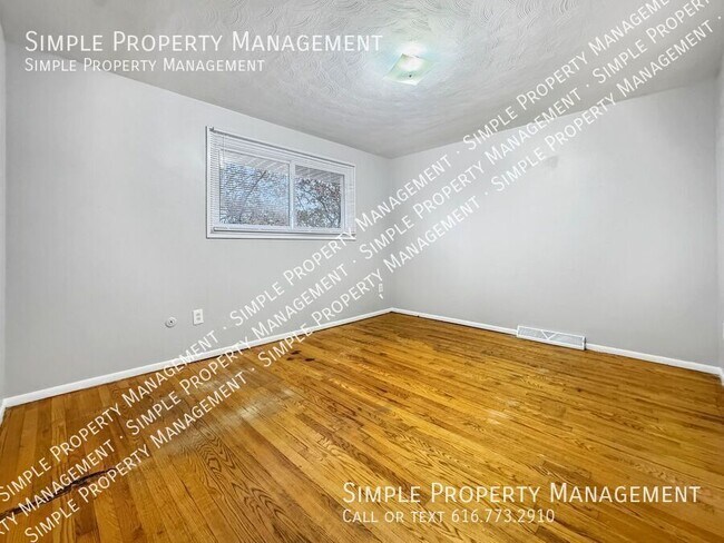 Building Photo - 2819 Peckheath Rd SW