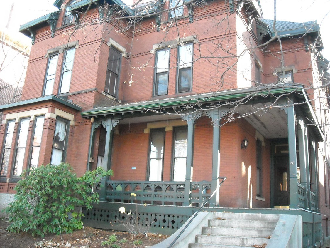 Primary Photo - 26 Deering St