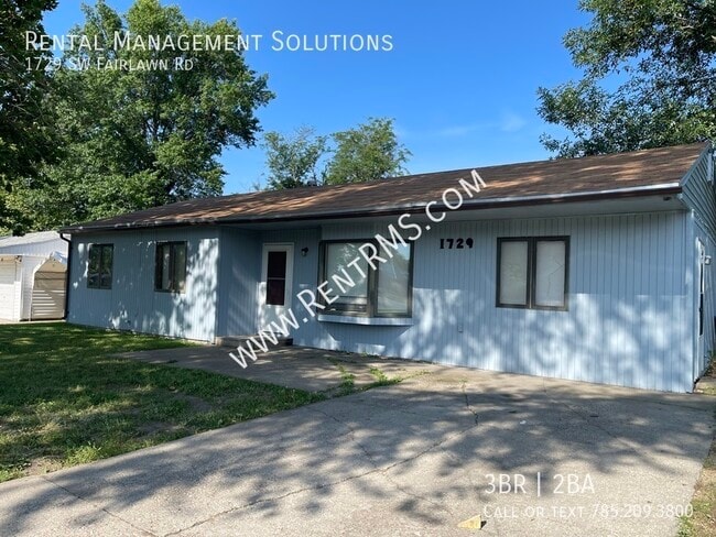 Building Photo - 1729 SW Fairlawn Rd