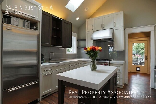 Foto del edificio - 2418 N 31st St