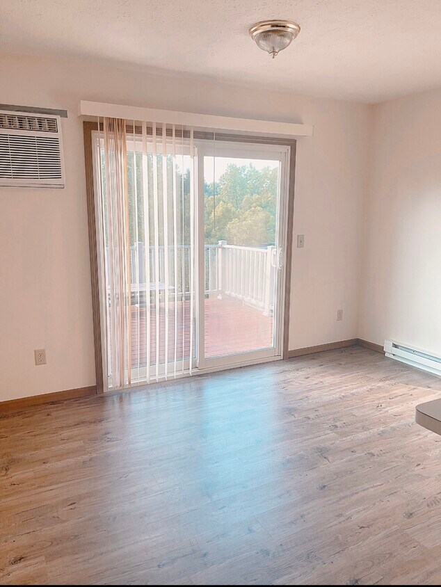 4758 Sunnybrook Rd, Kent, OH 44240 Townhome Rentals in Kent OH