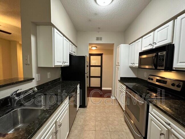 Photo - 1910 E Palm Ave Apartment