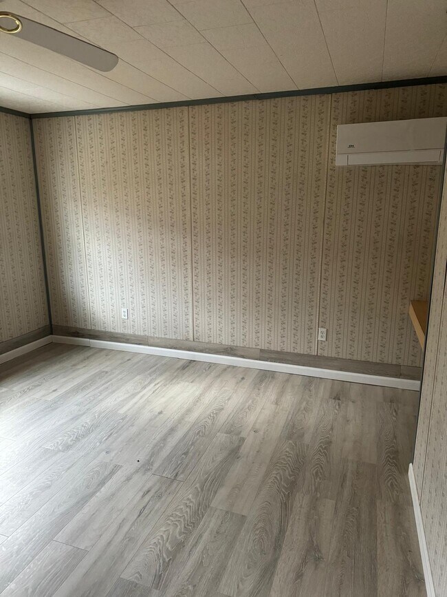 Foto del edificio - 532 Oakland Ave