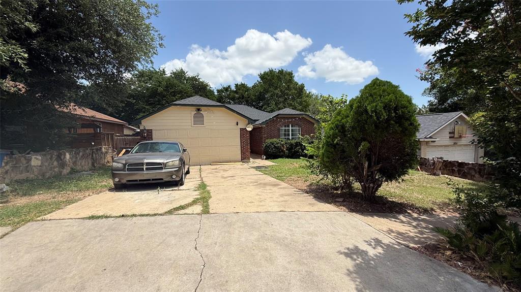Foto principal - 5802 Teri Rd