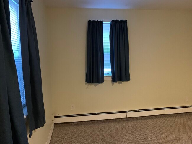 Building Photo - 465 Beacon St