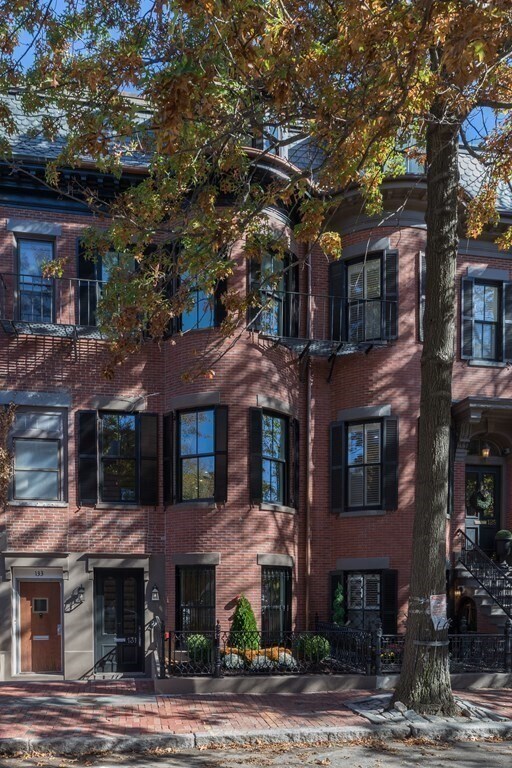 Foto del edificio - 131 West Newton St