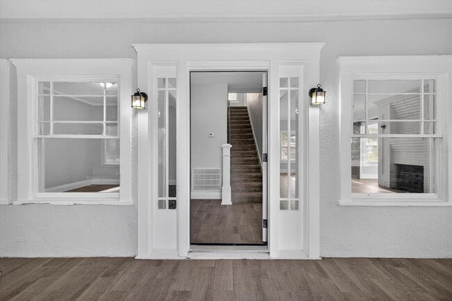 Foto del edificio - 2208 N Blvd