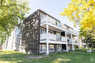 Building Photo - Lincoln Terrace