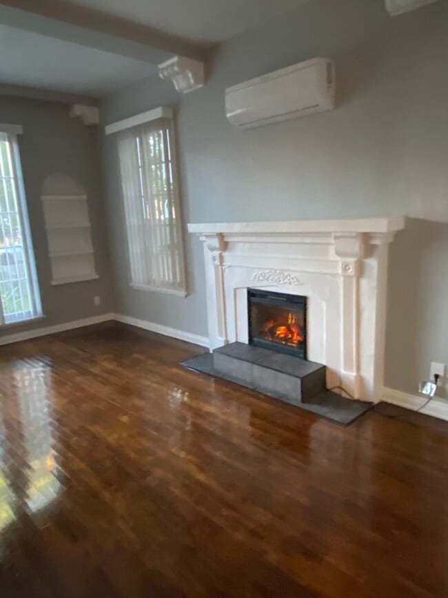 Electric Fireplace - 2201 S Bentley Ave