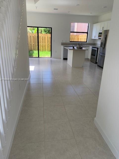 Foto del edificio - 612 NE 207th St