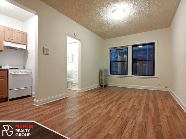 Building Photo - 1742 N Humboldt Blvd