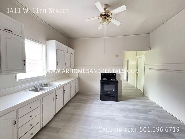 Foto del edificio - 1411 W 11th St