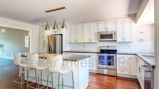 Foto del edificio - 5366 El Mercado Pkwy