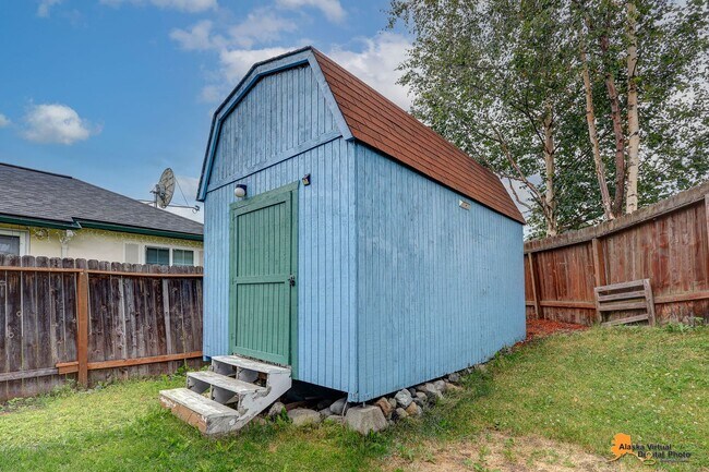 Foto del edificio - East Anchorage Home with In Unit Laundry a...