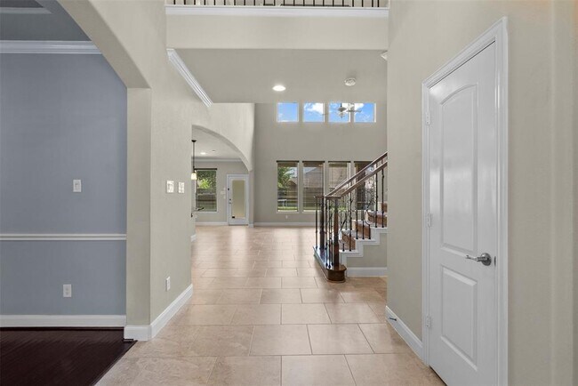 Foto del edificio - 28211 Green Forest Bluff Trail
