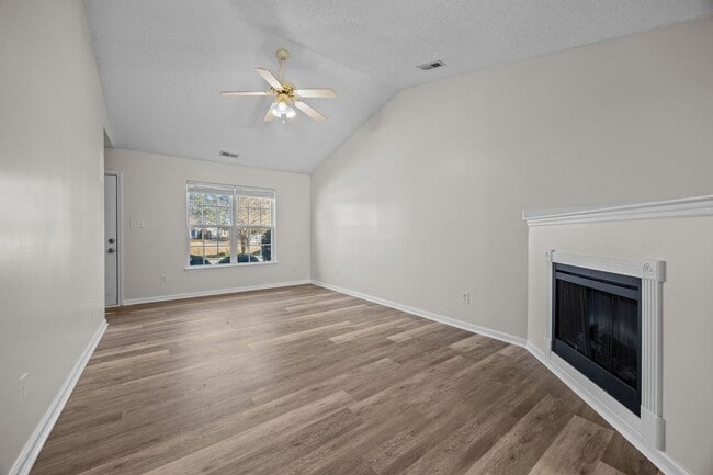 Building Photo - Welcome to Corbin Street!