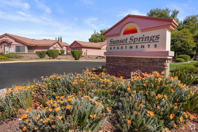 Sunset Springs in Summer - Sunset Springs Apartments