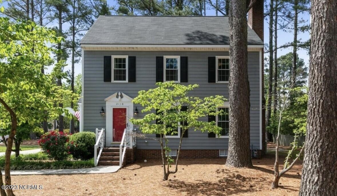 Foto principal - 2118 Chelsea Dr NW