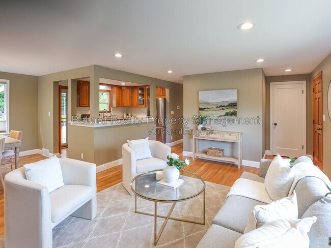 Foto del edificio - 3248 NW Market St