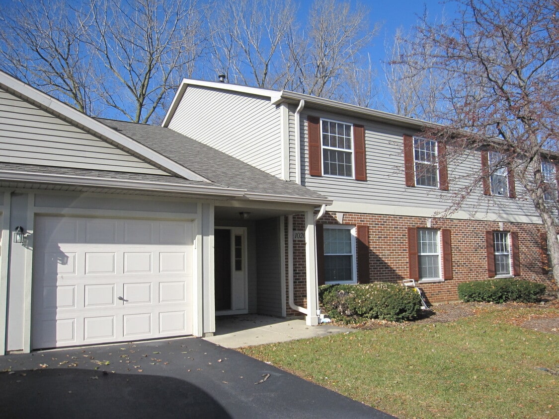 Foto principal - 1020 Chaucer Ct